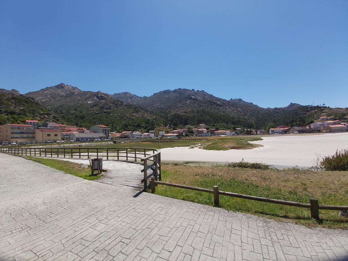 Apartamentos Olimpo Celta-Apart Laura O Pindo Buitenkant foto